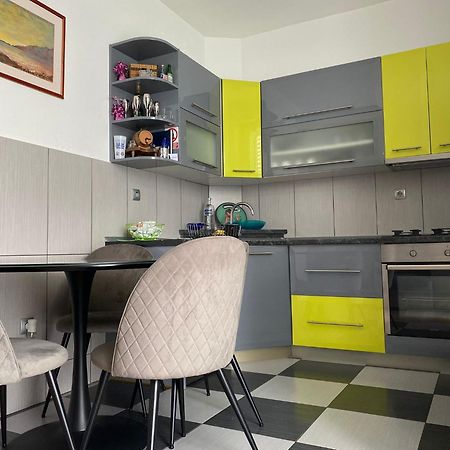 Apartment Luce&Nina Kastela Ngoại thất bức ảnh
